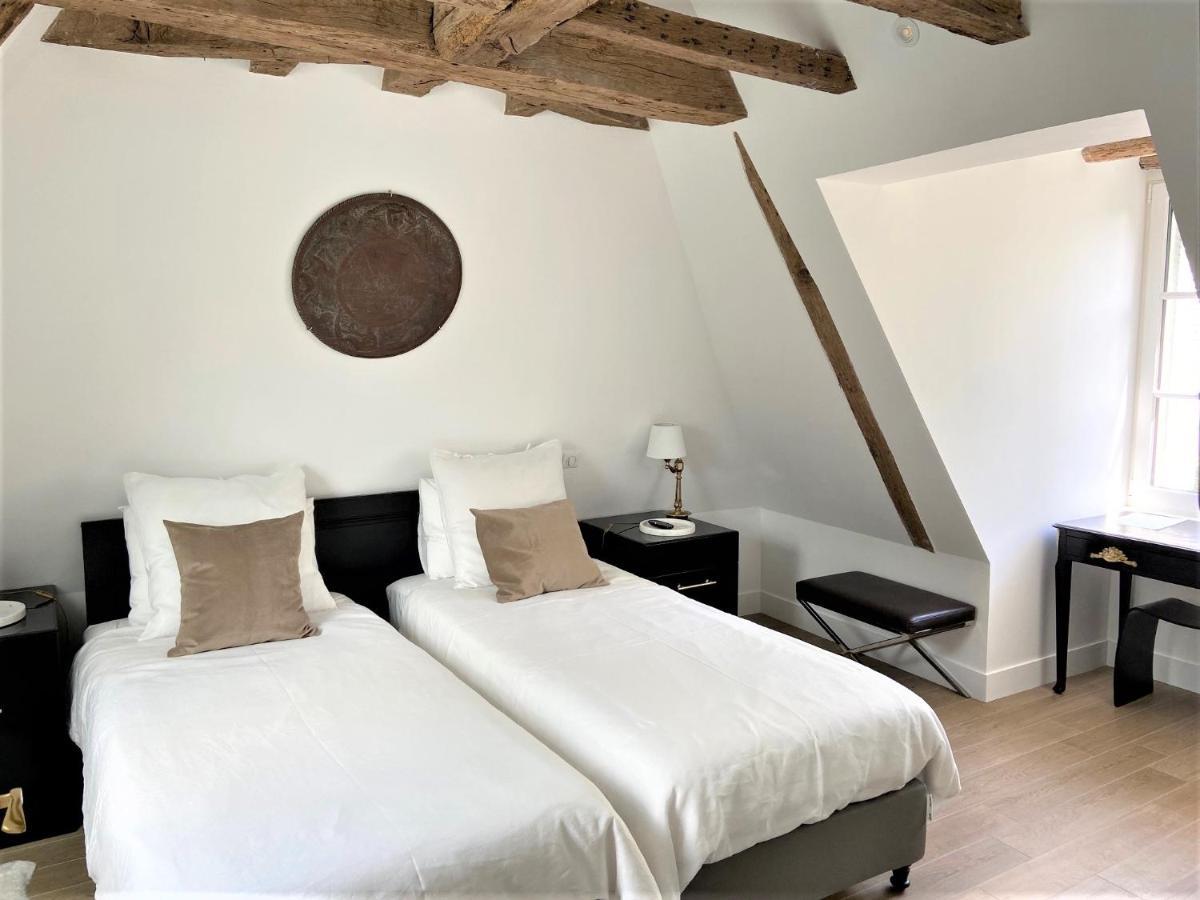 La Grande Carree Bed & Breakfast Saint-Cyr-sur-Loire Bilik gambar