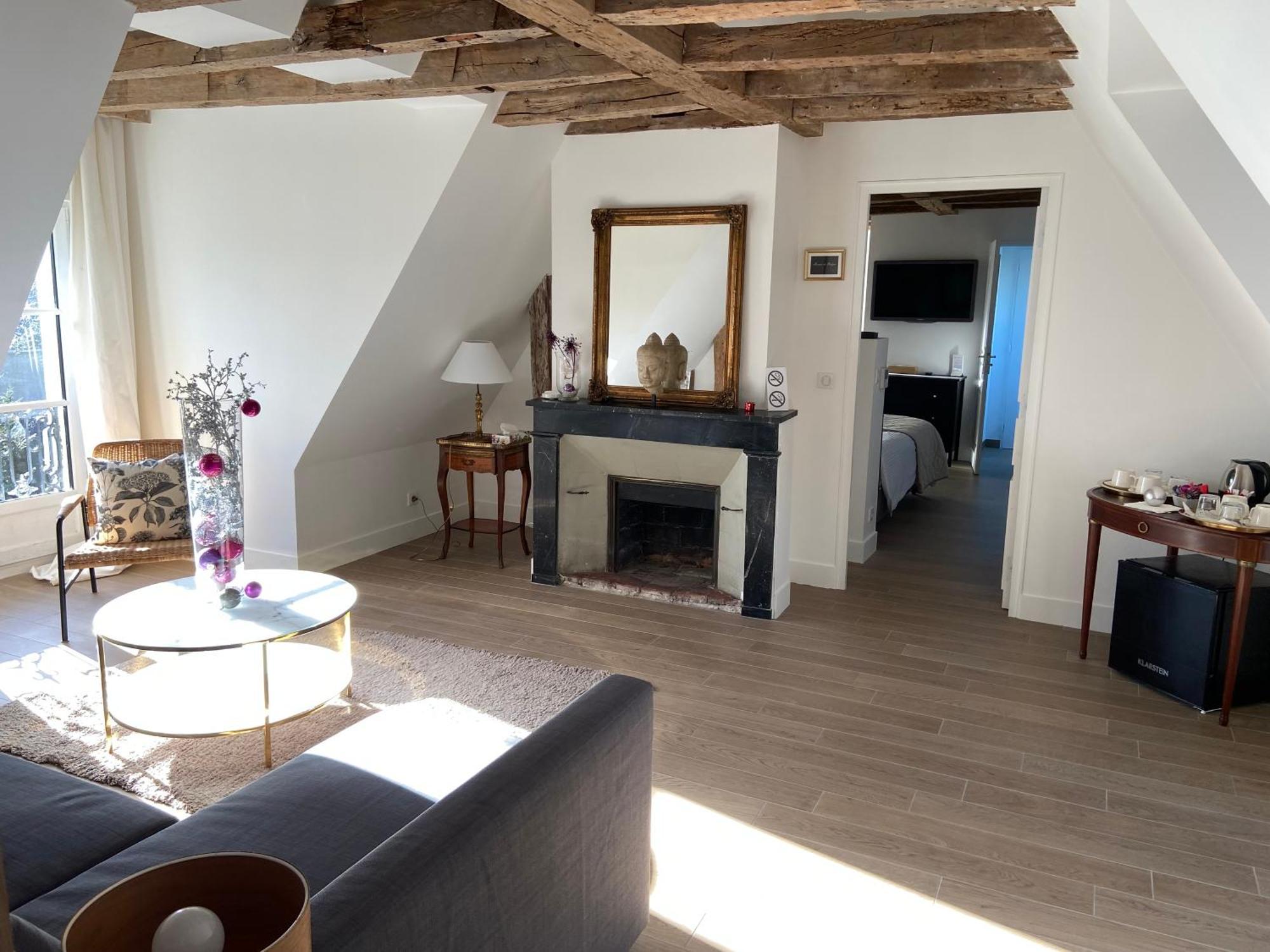 La Grande Carree Bed & Breakfast Saint-Cyr-sur-Loire Bilik gambar